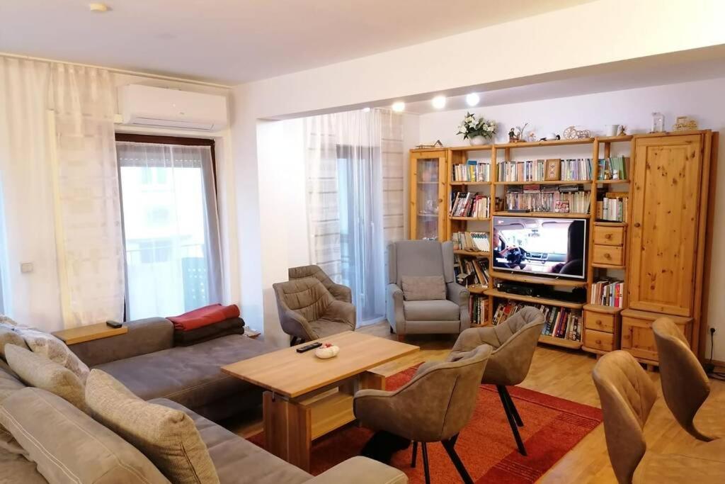 Beste Lage Im Zentrum Und Am Hofgarten 150Qm Mit Klima, 2Xbalkon, Aufzug, Familienfreundlich Bayreuth Esterno foto